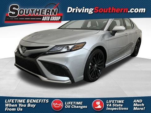 Used 2024 Toyota Camry XSE FWD image 1