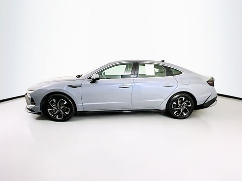 Used 2024 Hyundai Sonata SEL FWD image 4