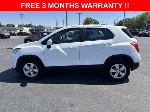 Used 2017 Chevrolet Trax LS AWD/4WD image 26