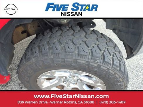 Used 2017 RAM 1500 Laramie RWD image 5