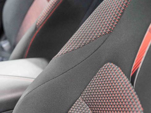 Used 2026 Nissan Sentra SR w/ Floor Mat Package FWD image 19