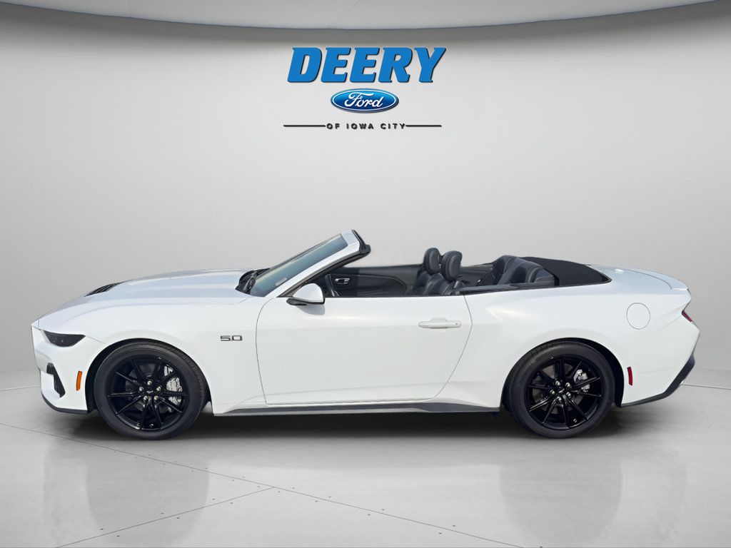 Used 2025 Ford Mustang GT Premium RWD image 4