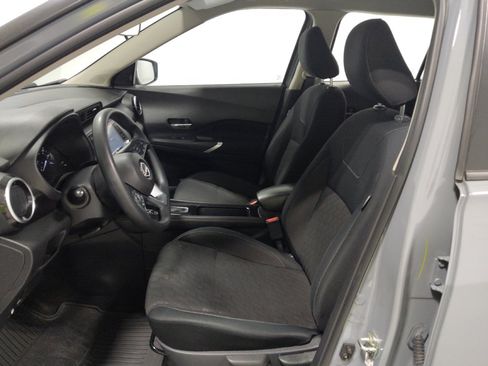 Used 2023 Nissan Kicks SV FWD image 17