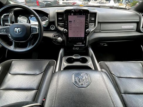 Used 2025 RAM 1500 Laramie image 16