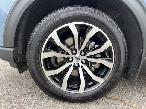 Used 2025 Ford Explorer ST-Line image 16