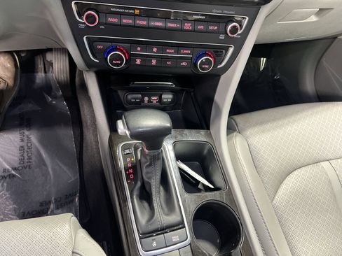 Used 2017 Kia Optima EX w/ Premium Package image 15