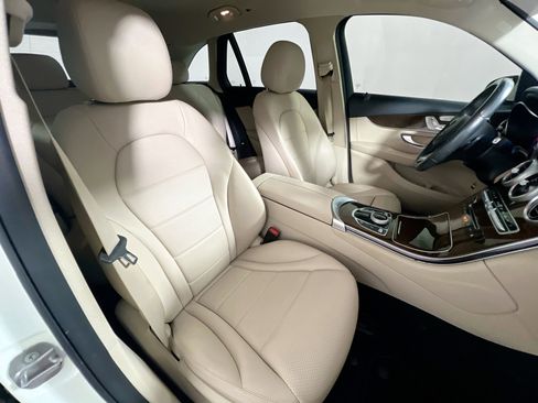 Used 2017 Mercedes-Benz GLC 300 image 31