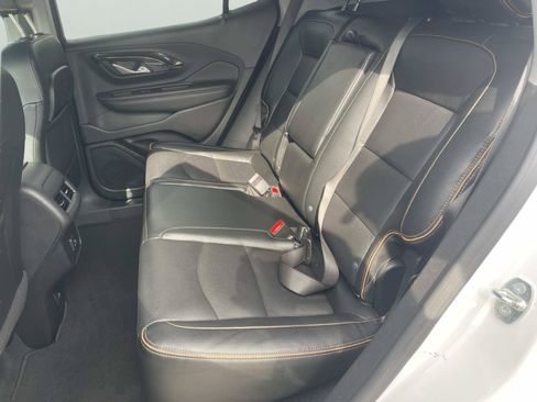 Used 2023 GMC Terrain AT4 AWD/4WD image 15