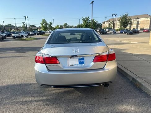 Used 2015 Honda Accord LX image 3