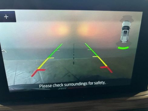 Used 2020 Ford Escape Titanium image 31