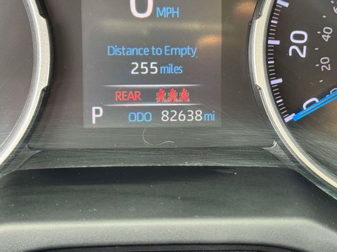 Used 2019 Toyota RAV4 XLE w/ Convenience Package AWD/4WD image 28
