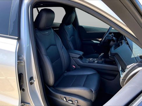 Used 2020 Cadillac XT4 Sport FWD image 9