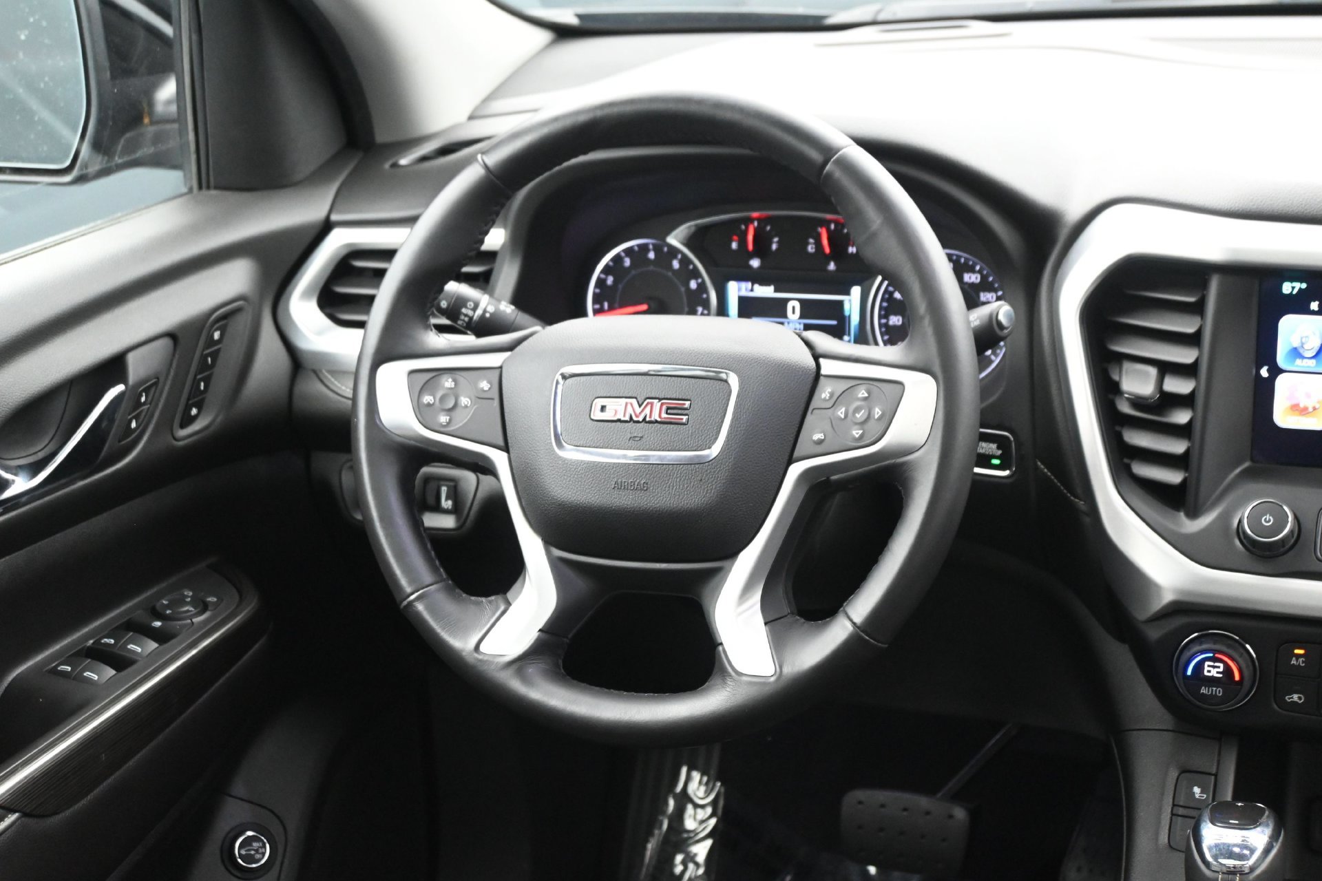 Used 2019 GMC Acadia SLT AWD/4WD image 16