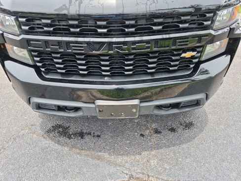 Used 2021 Chevrolet Silverado 1500 Custom RWD image 9
