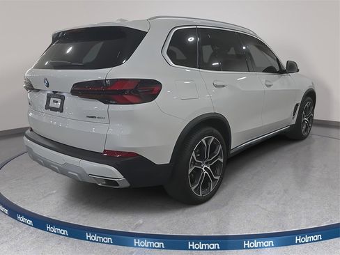 Used 2024 BMW X5 sDrive40i w/ Premium Package image 5