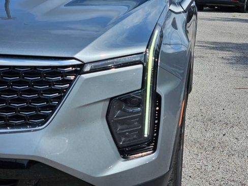 Used 2024 Cadillac XT4 Premium Luxury FWD image 7