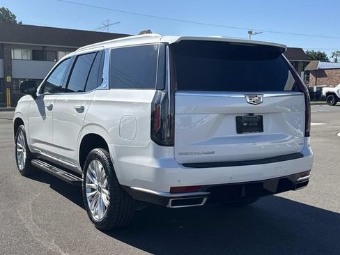 Certified 2024 Cadillac Escalade Luxury AWD/4WD image 38
