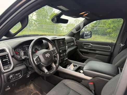 Used 2019 RAM 1500 Big Horn AWD/4WD image 11