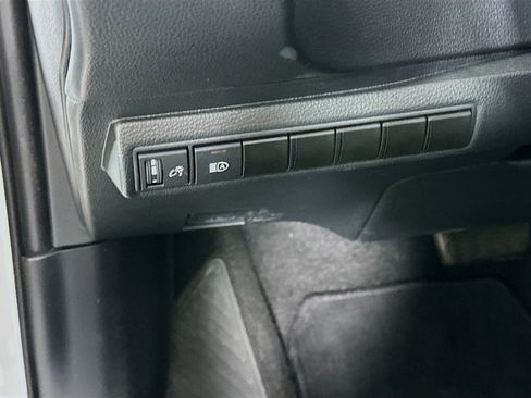 Used 2024 Toyota Corolla LE FWD image 16