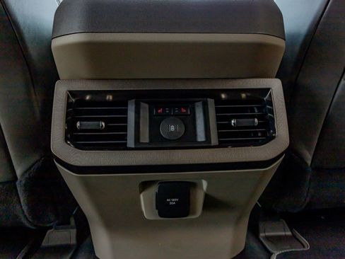 Used 2026 Ford F250 Platinum w/ Platinum Plus Package AWD/4WD image 33