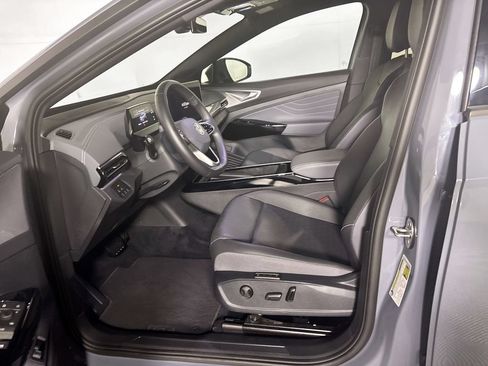 Certified 2024 Volkswagen ID.4 Pro S AWD/4WD image 13