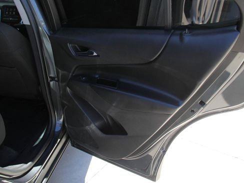 Used 2020 Chevrolet Equinox LT FWD image 25