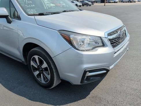 Used 2018 Subaru Forester 2.5i Premium AWD/4WD image 12