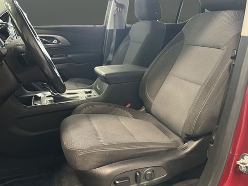 Used 2019 Chevrolet Traverse LT AWD/4WD image 10