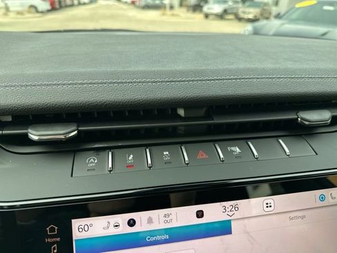 New 2026 Jeep Grand Cherokee L 4WD image 37