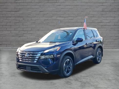 Used 2026 Nissan Rogue SV FWD image 4
