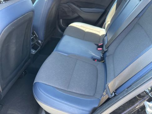 Used 2025 Kia Seltos S FWD image 11