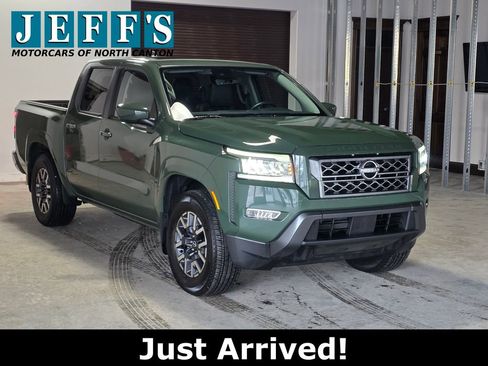 Used 2024 Nissan Frontier SL w/ Technology Package image 3