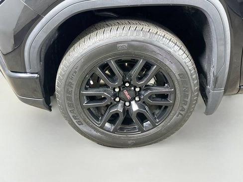Used 2023 GMC Sierra 1500 Elevation RWD image 8