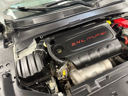 Used 2019 Jeep Compass Limited AWD/4WD image 37