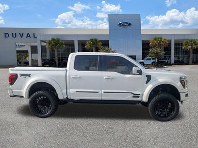 New 2026 Ford F150 Lariat w/ Equipment Group 501A Mid