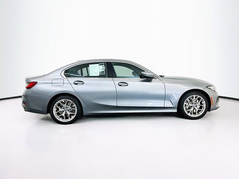 Used 2025 BMW 330i xDrive Sedan image 10