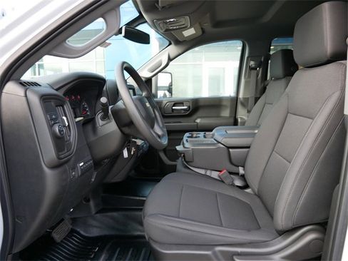 Used 2023 Chevrolet Silverado 2500 W/T w/ WT Convenience Package image 7