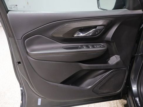 Used 2020 GMC Terrain SLT image 14