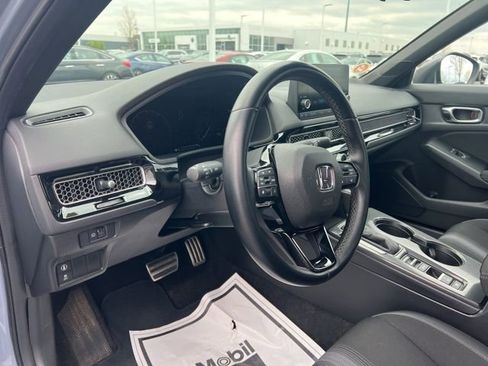 Used 2022 Honda Civic Sport image 9