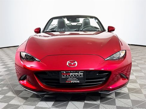 Used 2021 MAZDA MX-5 Miata Grand Touring image 3