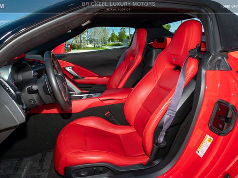 Used 2014 Chevrolet Corvette Stingray Convertible w/ 3LT Preferred Equipment Group image 8