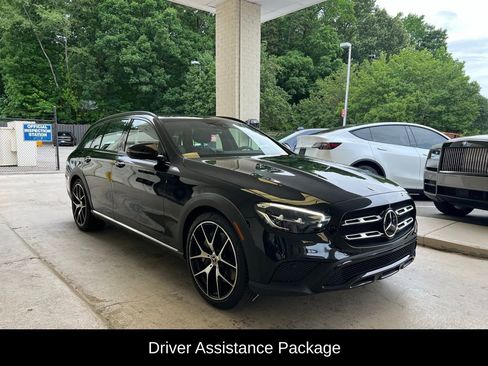 Used 2023 Mercedes-Benz E 450 4MATIC All-Terrain Wagon w/ Premium Package image 3