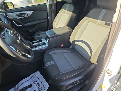 Used 2024 Chevrolet Blazer LT w/ Convenience Package FWD image 20