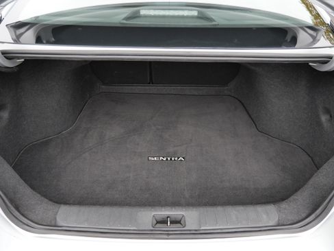 Used 2023 Nissan Sentra SV image 18