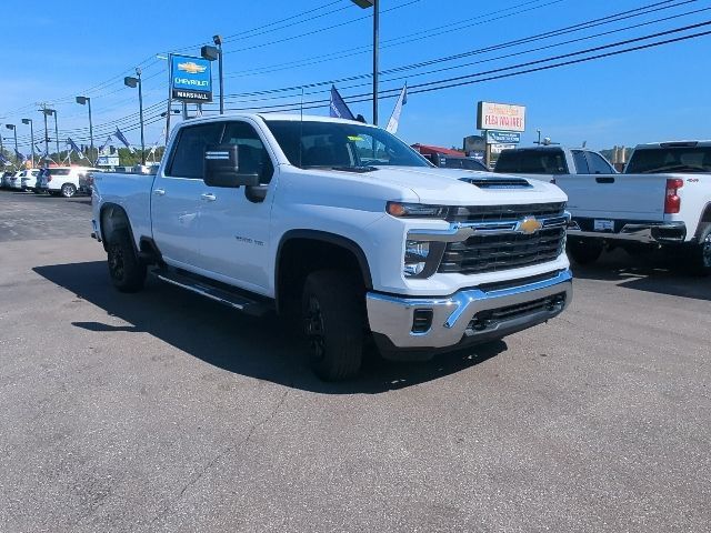 Used 2026 Chevrolet Silverado 2500 LT AWD/4WD image 5