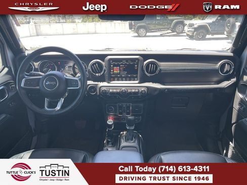 Used 2023 Jeep Wrangler Unlimited Rubicon 4xe w/ Steel Bumper Group AWD/4WD image 12