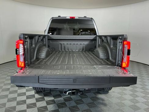 Used 2025 Ford F250 Platinum AWD/4WD image 28