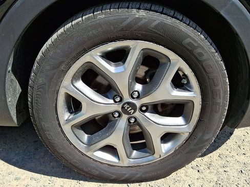 Used 2019 Kia Sorento EX AWD/4WD image 8