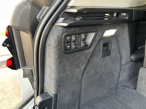 Used 2025 BMW X7 xDrive40i image 55