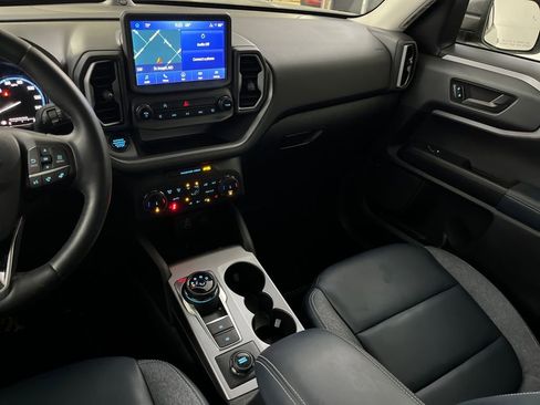 Used 2024 Ford Bronco Sport Outer Banks w/ Tech Package image 29